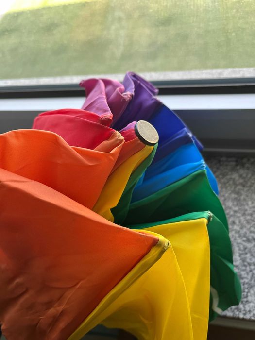 Guarda-chuva arco-íris - bom estado