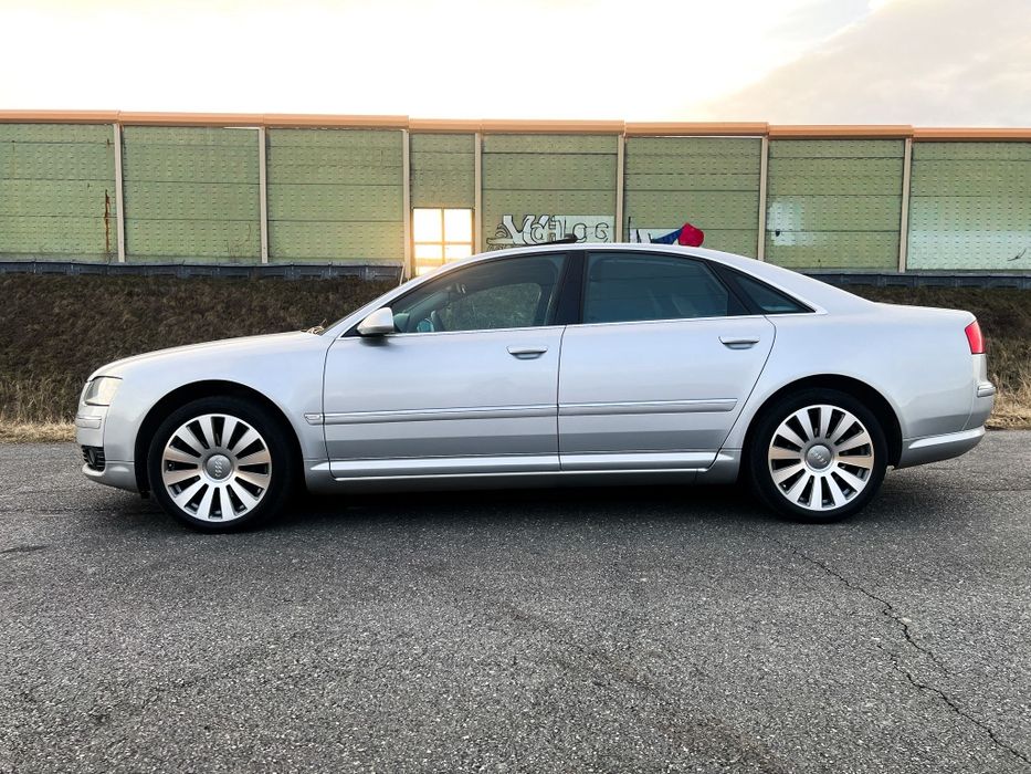 Audi A8 D3 3.0 TDI  Quatro