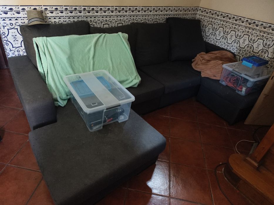 Sofá de 4 lugares em U