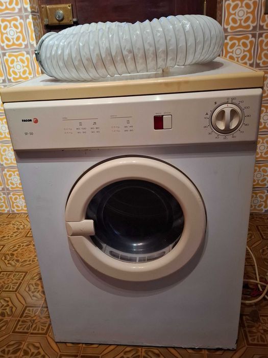 Máquina de Secar Roupa Fagor SF-50