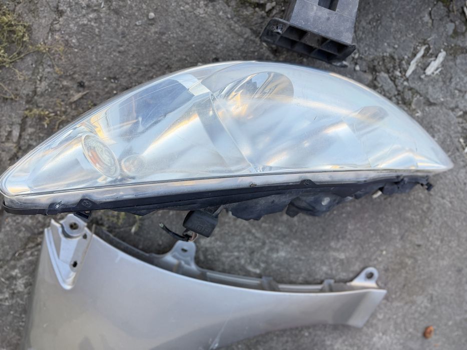 Peugeot 308 SW копот