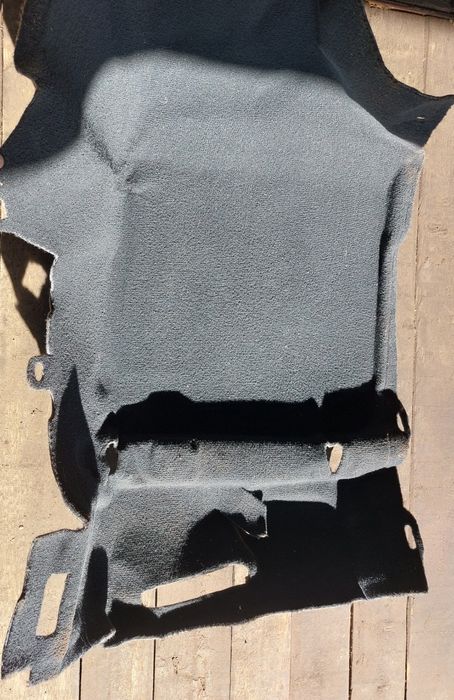 Тойота венза ковролін