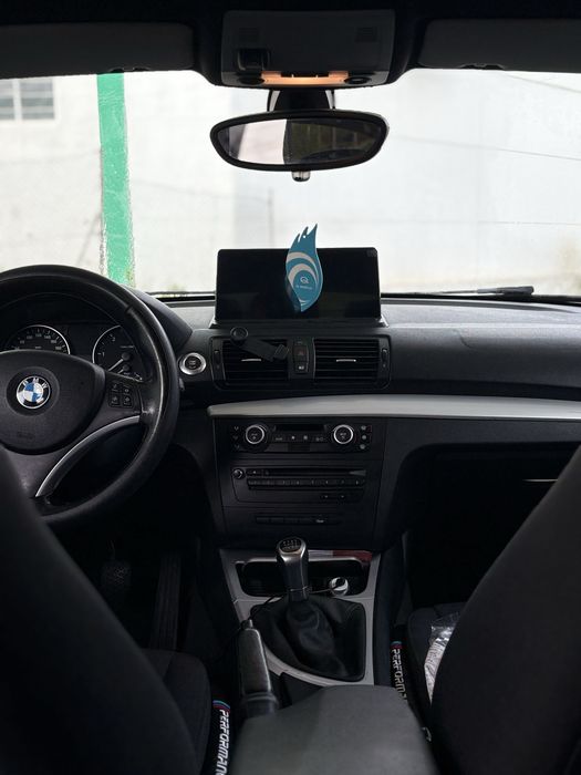 BMW 118 — fotografia 6