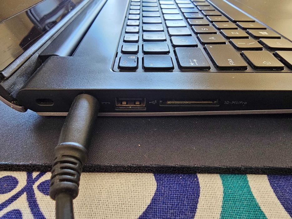 Dell Inspiron 5548 Notebook – Core i7, 16 GB RAM, 512 GB SSD64752391279106122