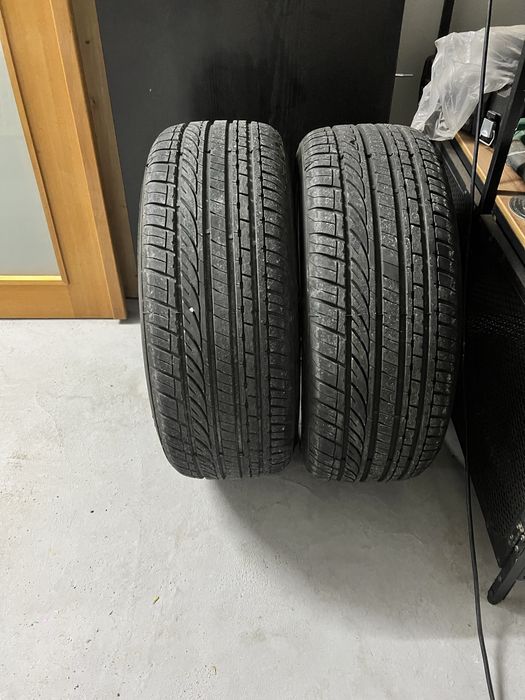 2 Pneus HEADWAY HU901 215/55 ZR17 94 W