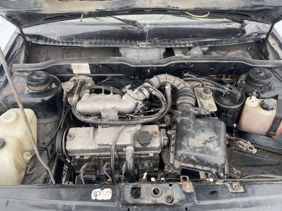 Продам ваз 21099 в хорошем состояние