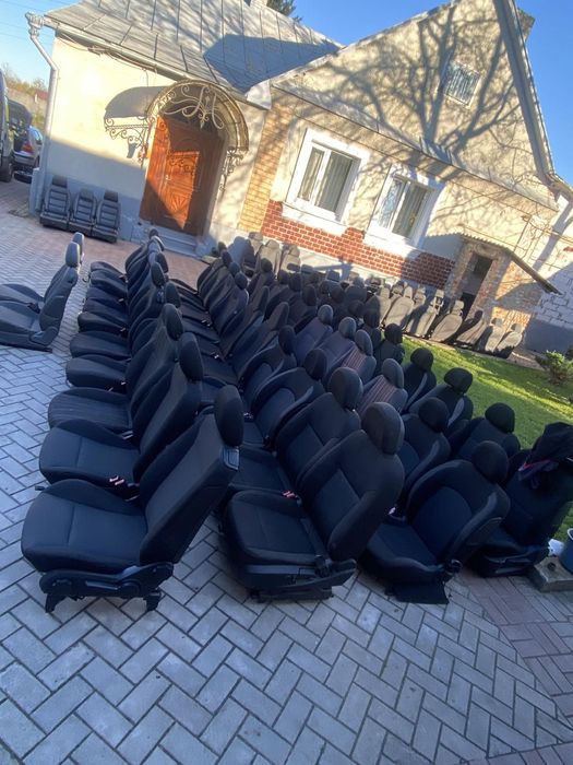 Автомобильные Сидения/ Автомобильное кресло/ Сидіння для Авто/,Сидушки