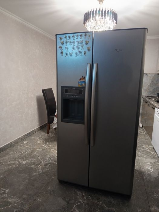 Продам холодильник