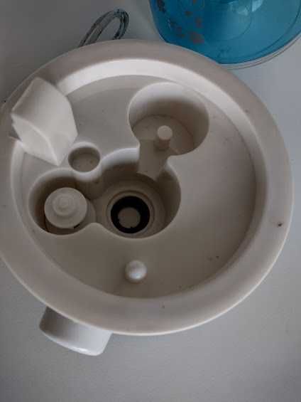 nawilżacz powietrza, nowy 2L, różne kolory podświetlenia