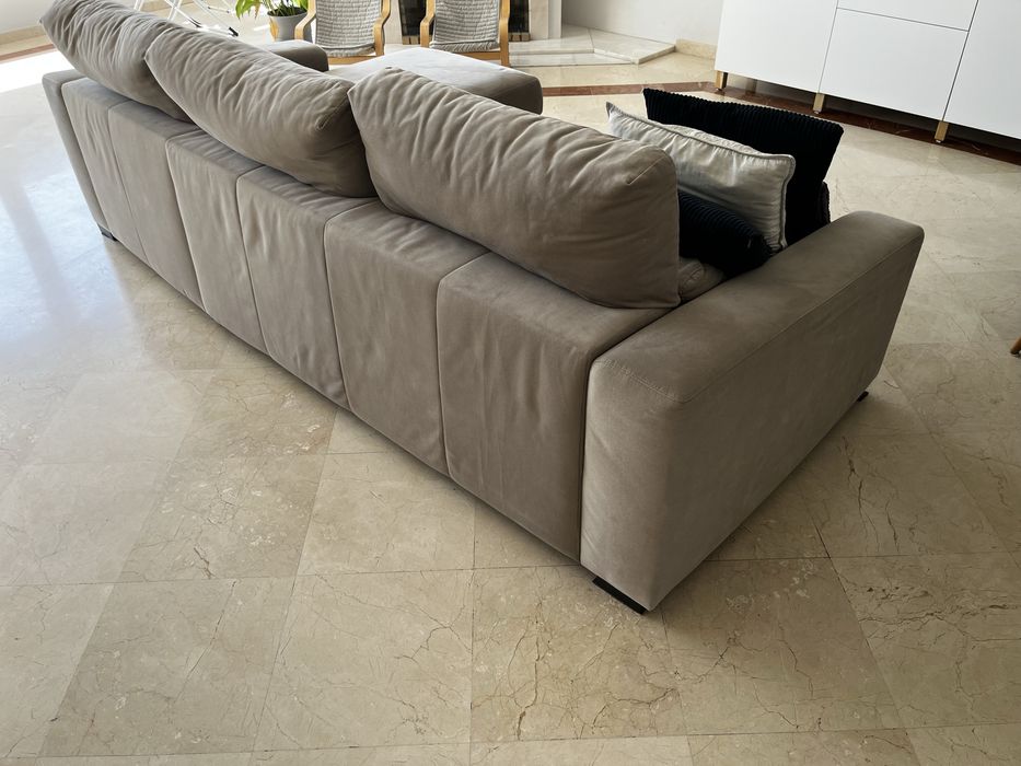 Sofa chaise lounge
