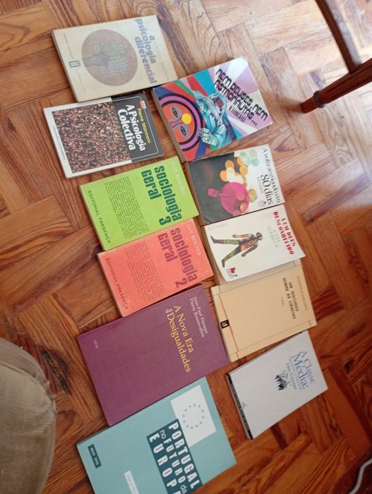 Livros saldos em grande Saramago muitos   outros do nosso planeta terra desde 2E
Desde 2E.