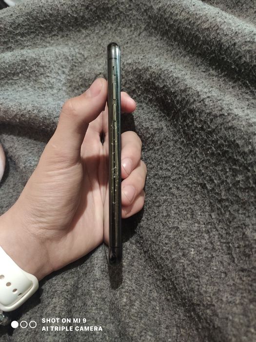 iPhone XS 64GB Space Gray + Новый чехол! Полностью рабочий
