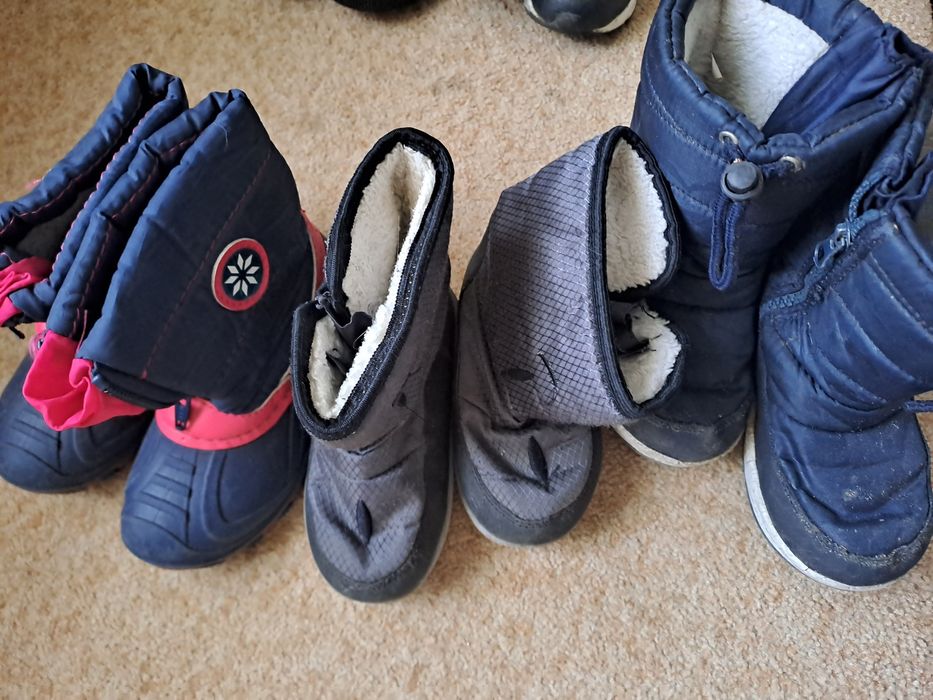 Дитячі чоботи, черевики зима