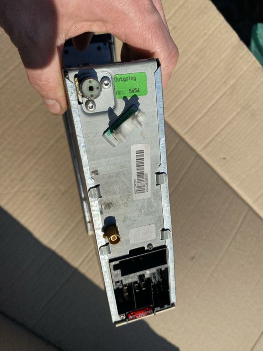 Audi a4b6 radio bez kodu