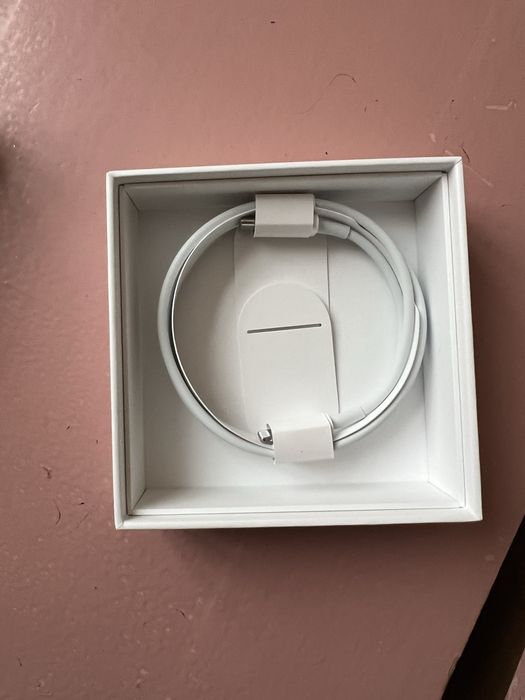 Продам навушники Apple AirPods