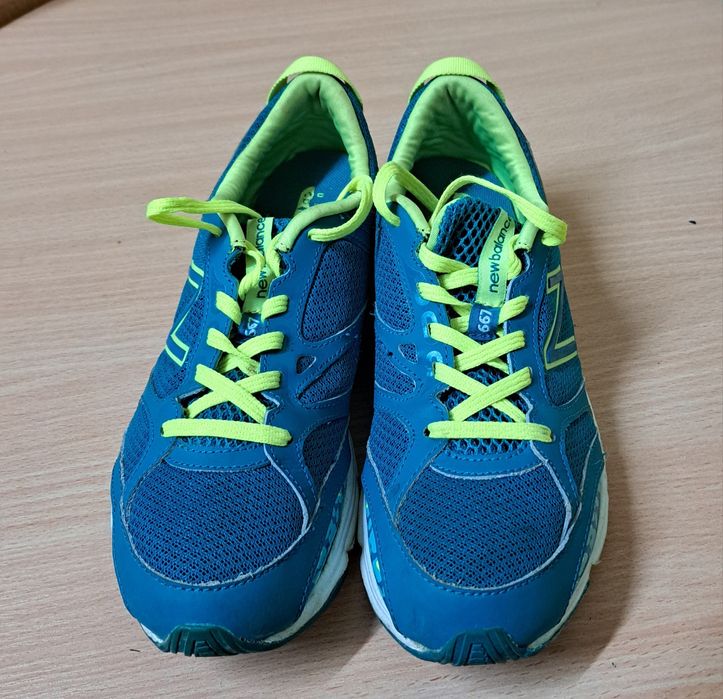 Buty damskie New Balance 667 roz. 37,5