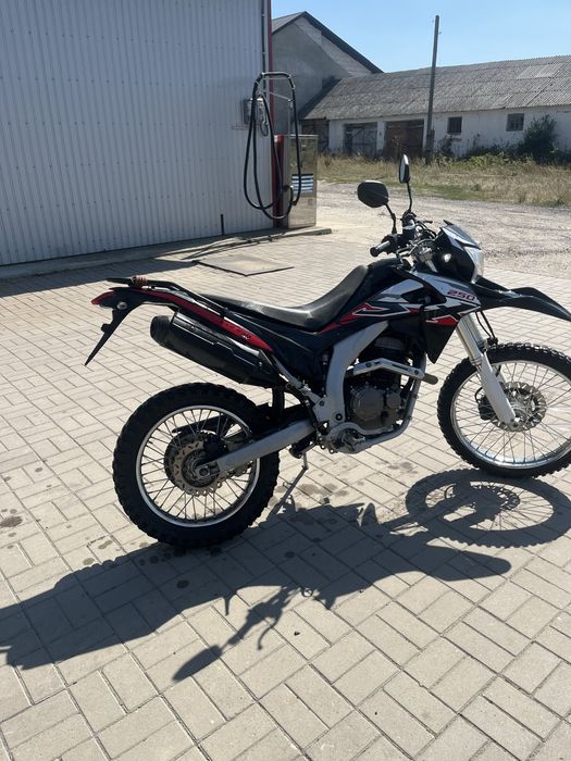 Продам мотоцик срочно