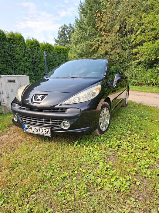 Sprzedam Peugeot 207 - czarny, klimatyzacja, benzyna