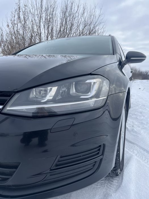 В продажу Volkswagen Colf 7