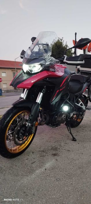 QJ MOTOR SRT 700 X – 3.348 km – IMPECÁVEL – 6.990 €
