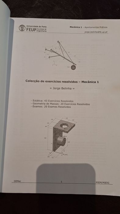 Manual Mecânica I, exercícios resolvidos. FEUP