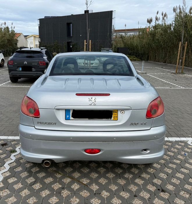 Peugeot 206cc em bom estado