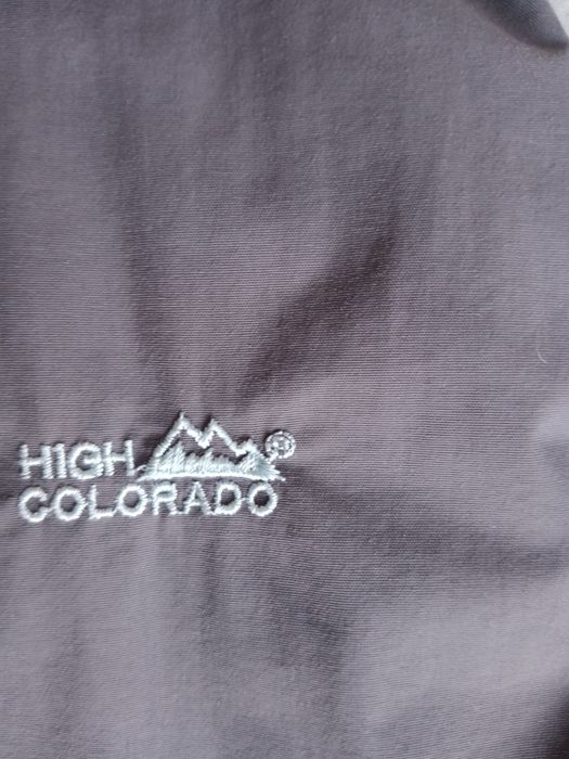 Продам спортивную куртку