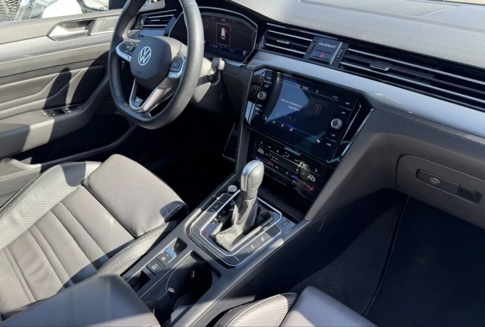 Volkswagen Passat B8 2022, Rline