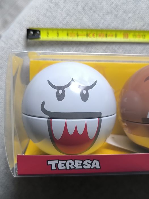 Latas Super Mario com cookies