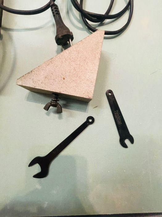 Fresadora alumínio MAKITA