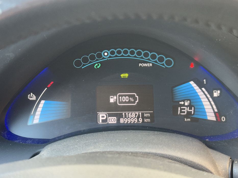 Nissan leaf 2014