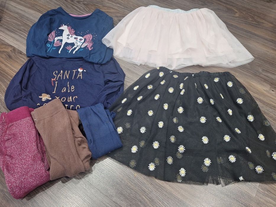 Zestaw spódnica,  bluzka z długim rękawem