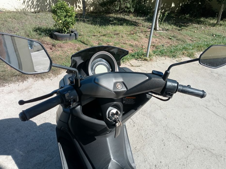 Mota Yamaha nmax 125