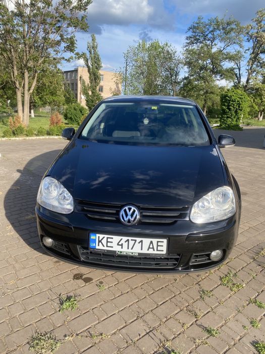 Продам авто Volkswagen Golf.