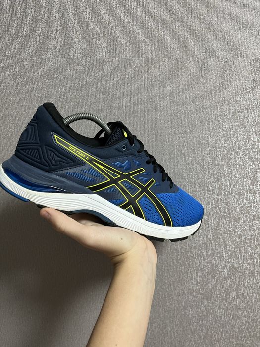 Кросівки ASICS Gel-Flux 5