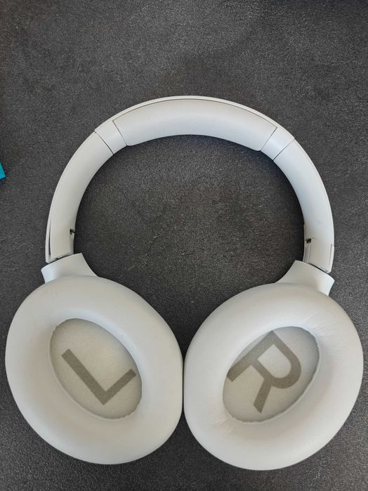 Słuchawki Philips TAH8506 + etui + akcesoria