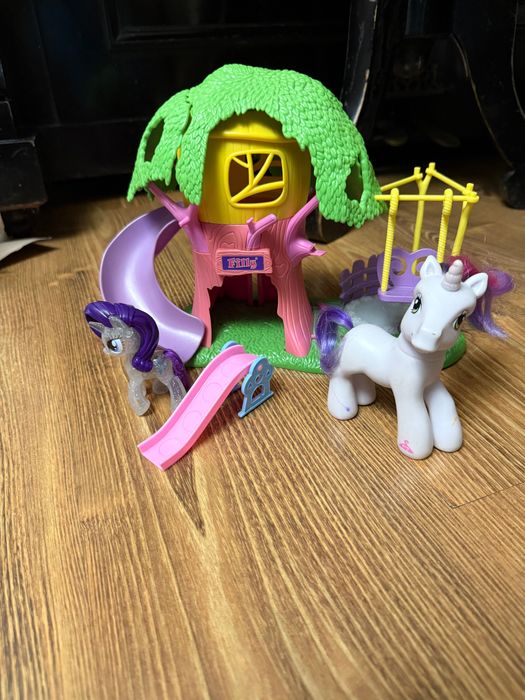 Іграшковий будиночок для поні Filly