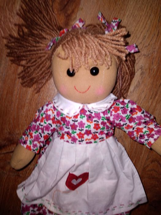 Zabawki dla beżowego dziecka