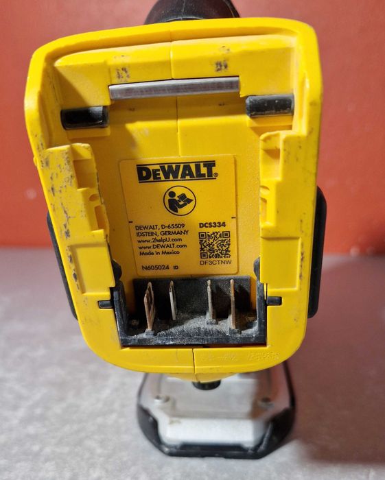 Wyrzynarka akumulatorowa  BEZSZCZOTKOWA 18V DEWALT DCS334N+ AKU