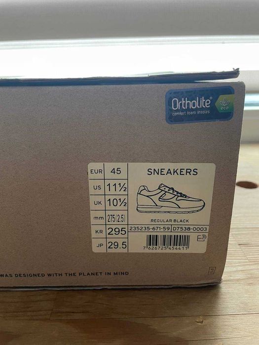 Чоловічи кросівки Levi's