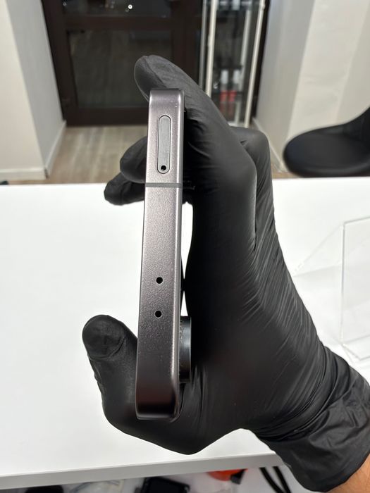 Samsung Galaxy S24 FE | 8 GB RAM | 128 GB | 12 MSC GWAR