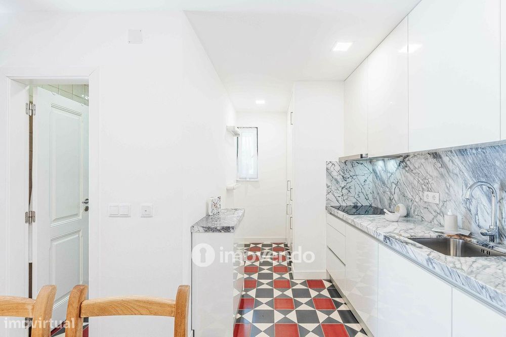 Apartamento T2 remodelado, no coração de Lisboa, em Alfama