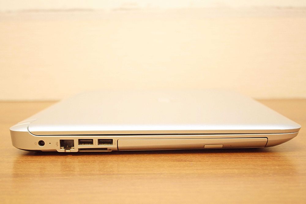 Ігровий HP Pavilion 15 / Intel® i5-5200U / 8GB ОЗУ / SSD на 240GB / GeForce 940M