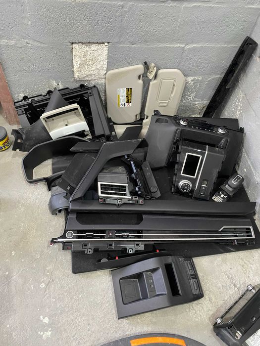 Пластик салону обшивка Mitsubishi Outlander 4 2021-2024