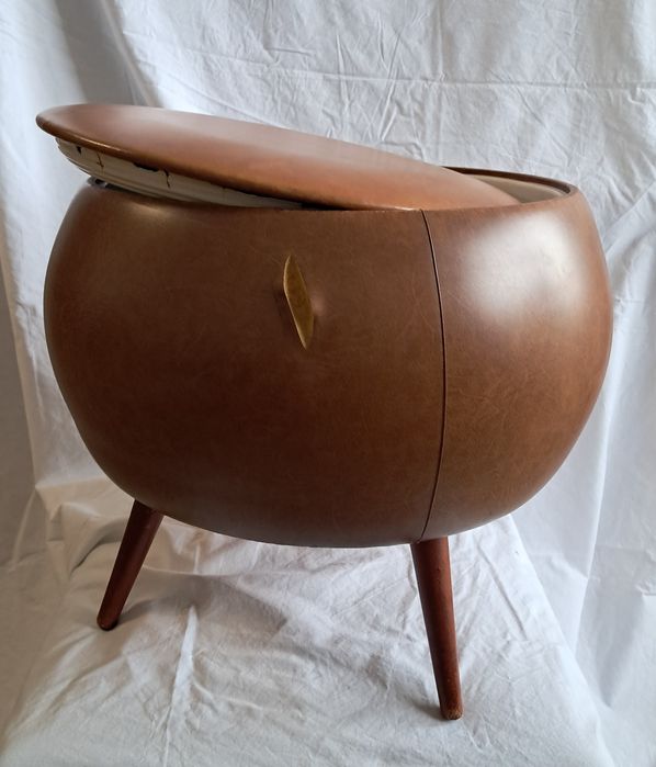 Puff holandês com arrumação