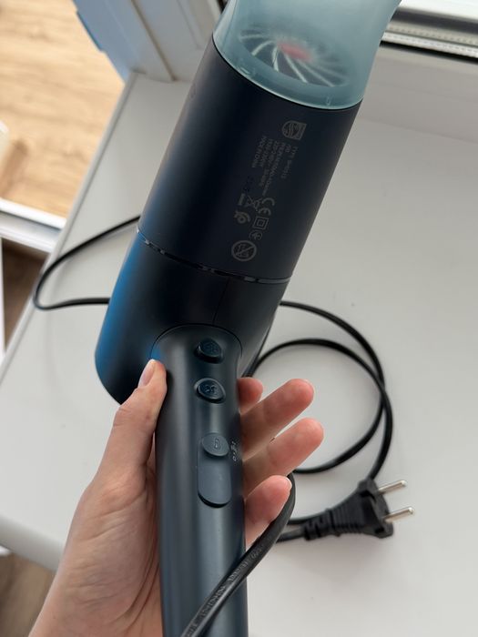 Фен Philips BHD512/00