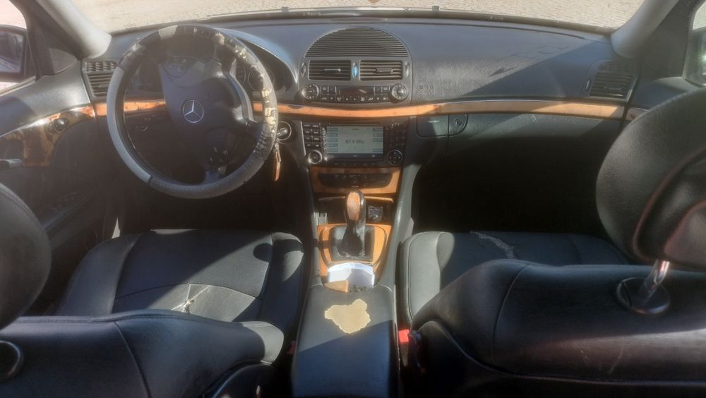 Mercedes Benz E270CDI