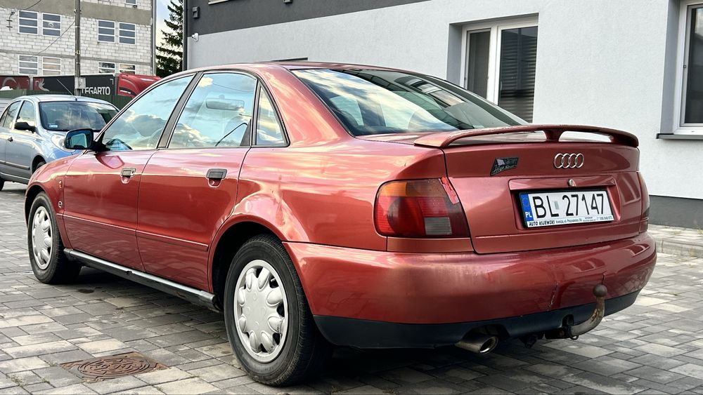 Audi A4 B5 1.6L, benzyna, Tanio