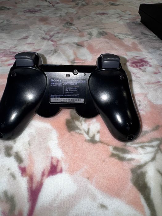 Продам. Ps 3 slim