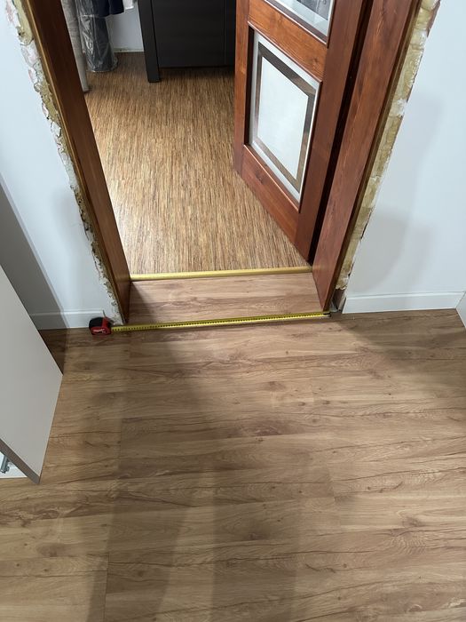 Drzwi wewnętrzne drewniane